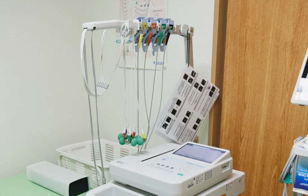 心電図検査装置